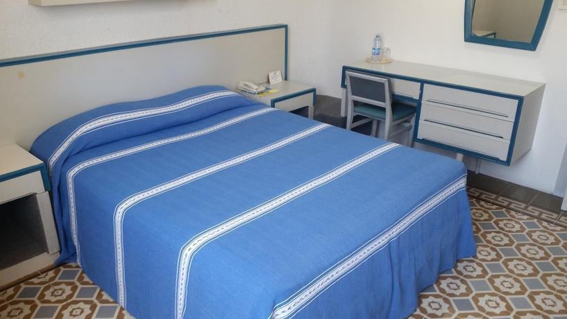 Imagen de la habitación del Hotel Oliden. Foto 10