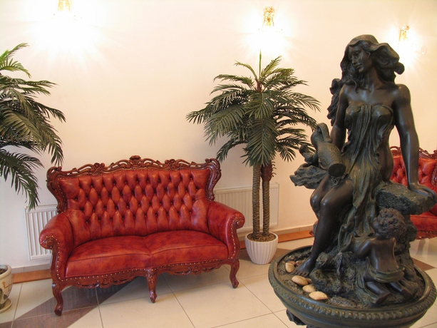 Imagen de los interiores del Hotel Olimp Event-complex. Foto 17