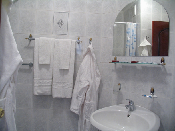 Imagen de la habitación del Hotel Olimp Event-complex. Foto 15