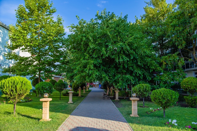 Imagen de los exteriores del Hotel Olimp Resort All Inclusive. Foto 9