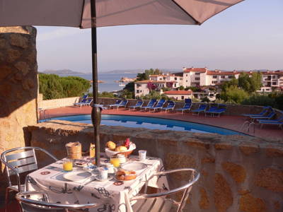 Imagen general del Hotel Olimpia, Baja Sardinia. Foto 1