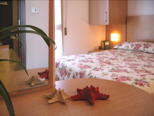 Imagen de la habitación del Hotel Olimpia, Bellaria-Igea Marina. Foto 5