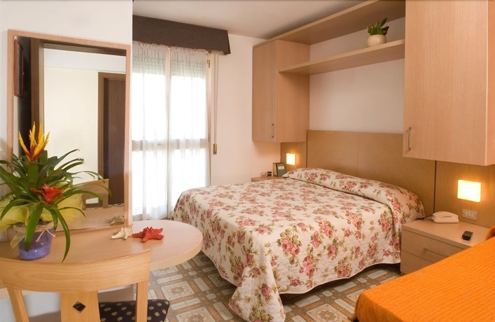 Imagen de la habitación del Hotel Olimpia, Bellaria-Igea Marina. Foto 7
