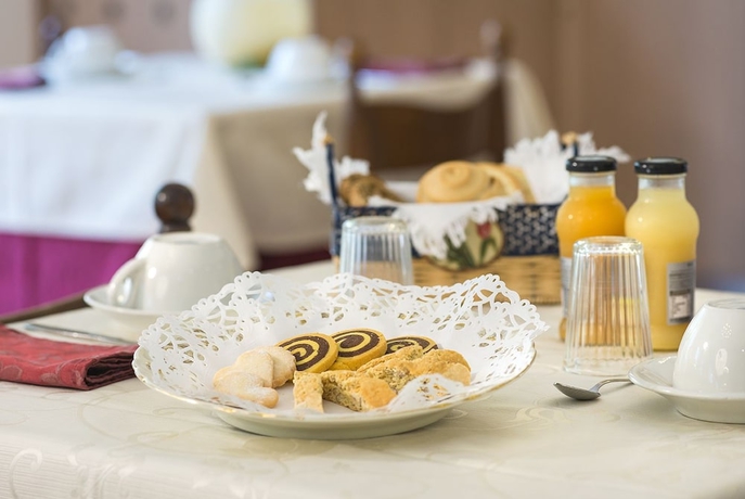 Imagen del bar/restaurante del Hotel Olimpia, Bellaria-Igea Marina. Foto 4