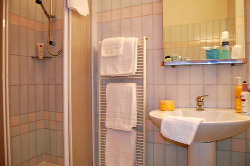 Imagen de la habitación del Hotel Olimpia, Cappelle dei Marsi. Foto 4