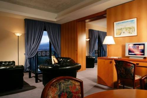 Imagen de la habitación del Hotel Olimpia, Cappelle dei Marsi. Foto 6