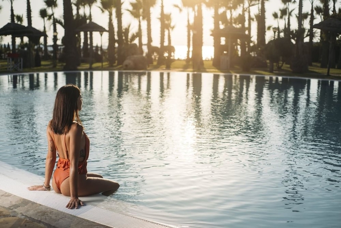 Imagen de la piscina del Hotel Olimpia Cilento Resort. Foto 19