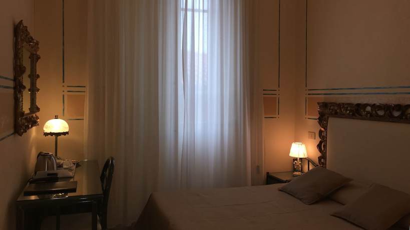 Imagen de la habitación del Hotel Olimpia, Forte de Marmi. Foto 8