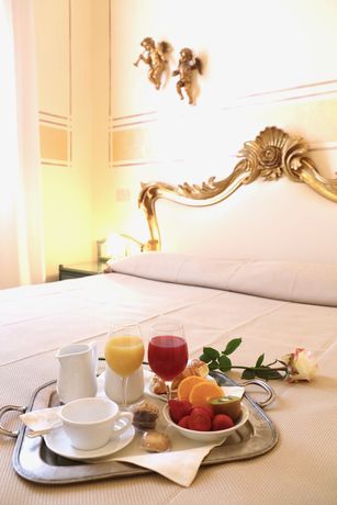 Imagen de la habitación del Hotel Olimpia, Forte de Marmi. Foto 17