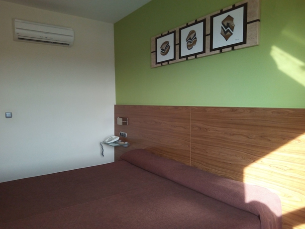 Imagen de la habitación del Hotel Olimpia, Totana. Foto 12