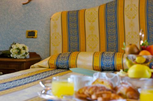 Imagen de la habitación del Hotel Olimpia Venice, BW Signature Collection. Foto 8