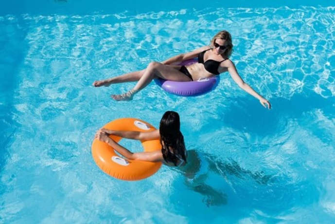 Imagen de la piscina del Hotel Olimpia & Aparthotel. Foto 18