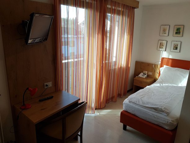 Imagen de la habitación del Hotel Olimpic, Baselga di Pine. Foto 8