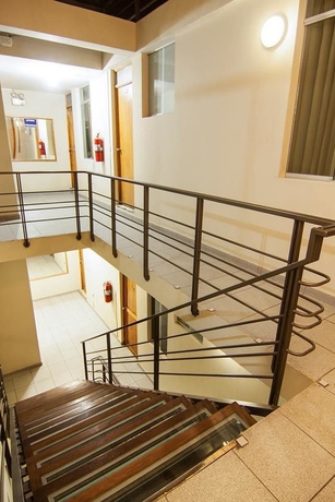 Imagen de los interiores del Hotel Olimpica. Foto 8