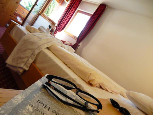 Imagen de la habitación del Hotel Olimpionico. Foto 8