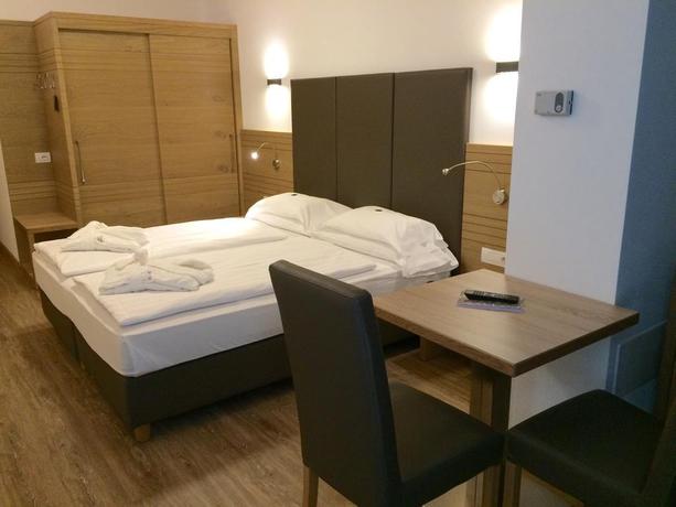 Imagen de la habitación del Hotel Olimpionico. Foto 10