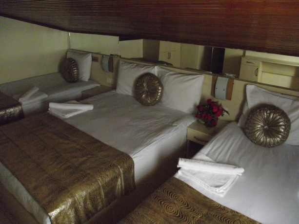 Imagen de la habitación del Hotel Olimpiyat Otel Izmir. Foto 8