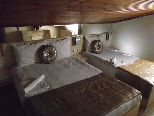 Imagen de la habitación del Hotel Olimpiyat Otel Izmir. Foto 13