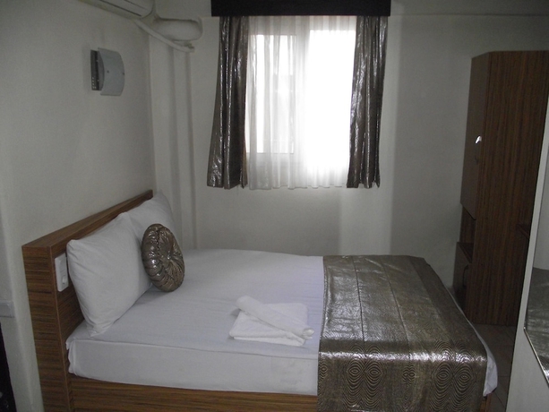 Imagen de la habitación del Hotel Olimpiyat Otel Izmir. Foto 14