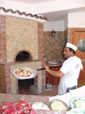 Imagen general del Hotel Olimpo Le Terrazze. Foto 5