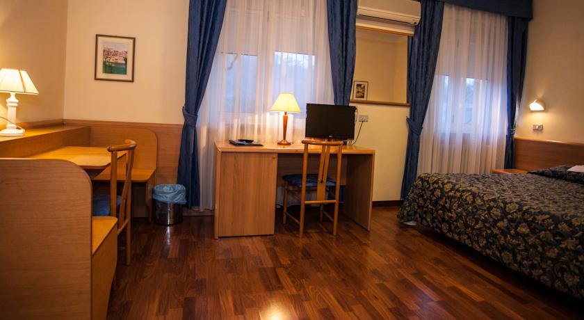 Imagen general del Hotel Oliva, Aviano. Foto 2