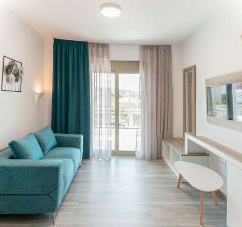 Imagen general del Hotel Oliva Suites, Sitonia. Foto 7