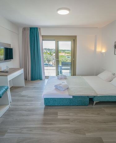Imagen general del Hotel Oliva Suites, Sitonia. Foto 11