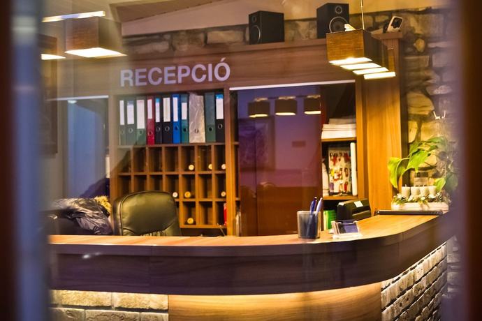 Imagen general del Hotel Oliva, Veszprem. Foto 1