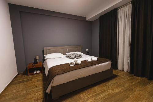 Imagen de la habitación del Hotel Olivar Tirana. Foto 15