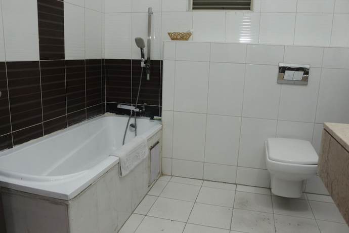 Imagen de la habitación del Hotel Olive Branch. Foto 11