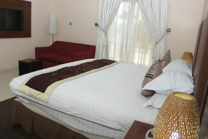 Imagen de la habitación del Hotel Olive Branch. Foto 18