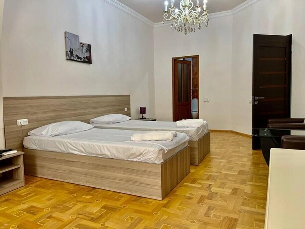 Imagen general del Hotel Olive, Erev&aacute;n. Foto 15