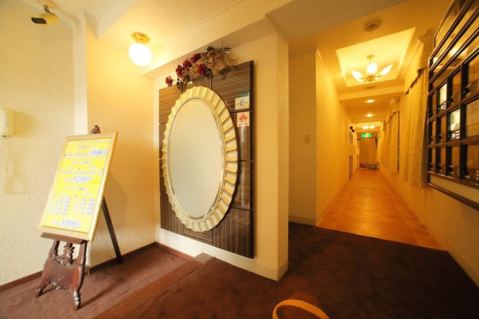 Imagen de los interiores del Hotel Olive Kyoto Yamashina - Adults Only. Foto 18
