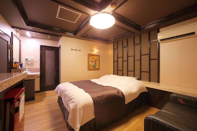 Imagen de la habitación del Hotel Olive Kyoto Yamashina - Adults Only. Foto 15