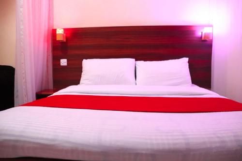 Imagen de la habitación del Hotel Olive Narok. Foto 9