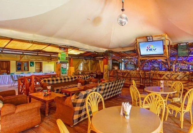 Imagen del bar/restaurante del Hotel Olive Resort. Foto 3