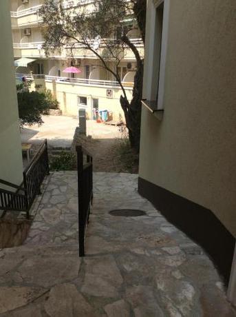 Imagen general del Hotel Olive Terrace Apartments 3 Rafailovici. Foto 1