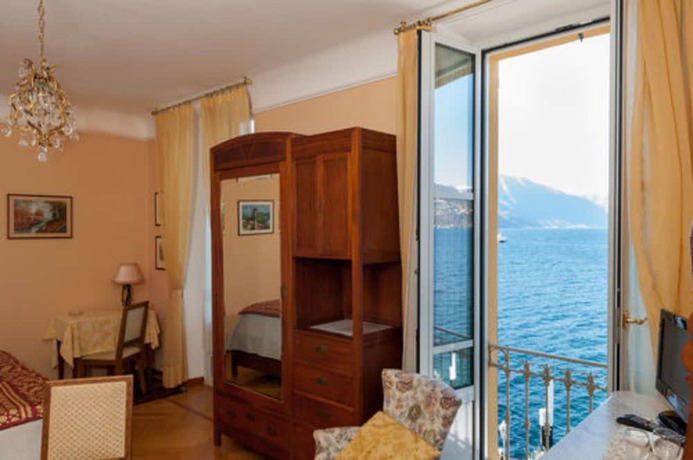 Imagen de la habitación del Hotel Olivedo. Foto 6