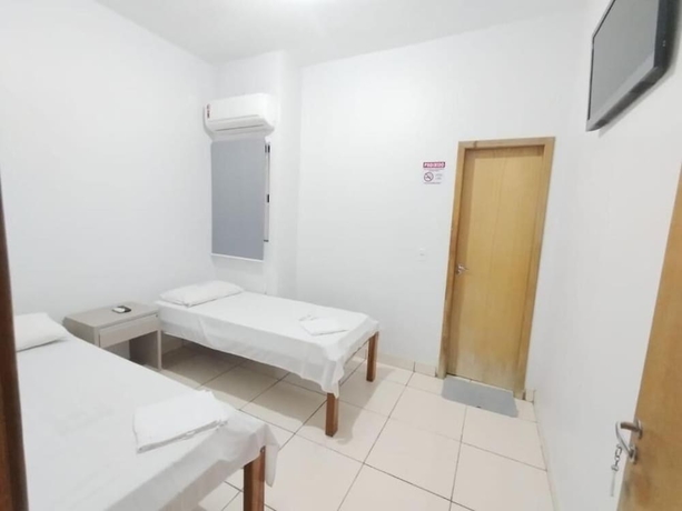 Imagen de la habitación del Hotel Oliveira 44. Foto 5