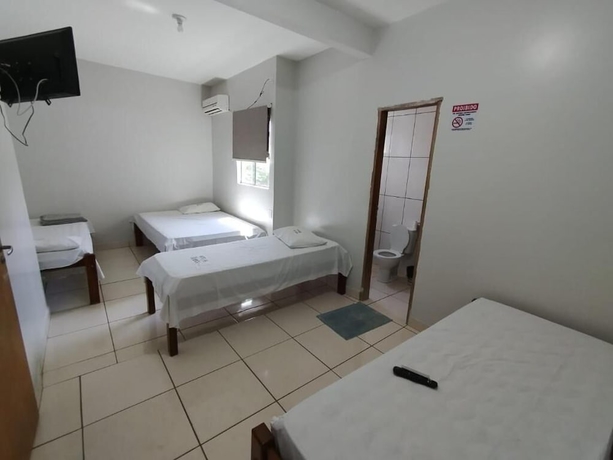 Imagen de la habitación del Hotel Oliveira 44. Foto 8