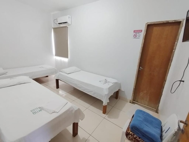 Imagen de la habitación del Hotel Oliveira 44. Foto 9