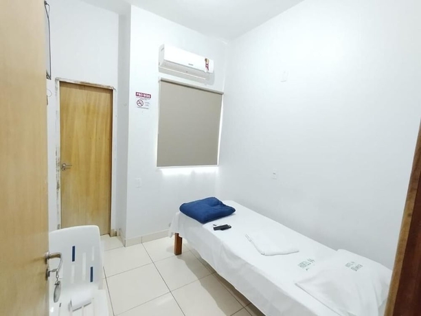 Imagen de la piscina del Hotel Oliveira 44. Foto 13