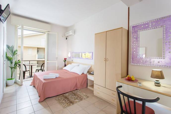 Imagen de la habitación del Hotel Oliver, Cervia. Foto 10