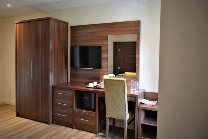 Imagen de la habitación del Hotel Oliver Cromwell. Foto 9