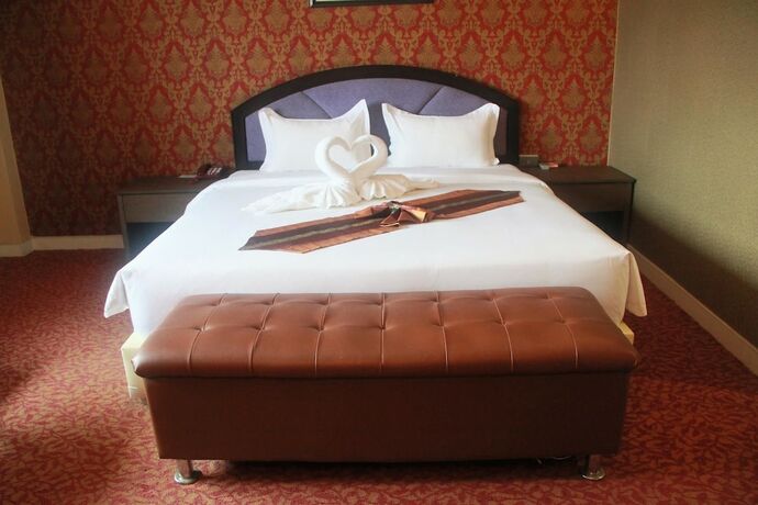 Imagen general del Hotel Oliver, Sadao. Foto 2