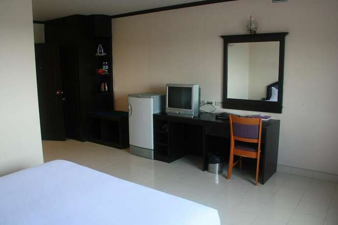 Imagen de la habitación del Hotel Oliver, Sadao. Foto 7