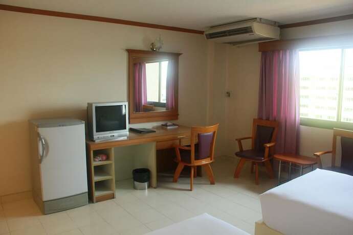 Imagen de la habitación del Hotel Oliver, Sadao. Foto 12