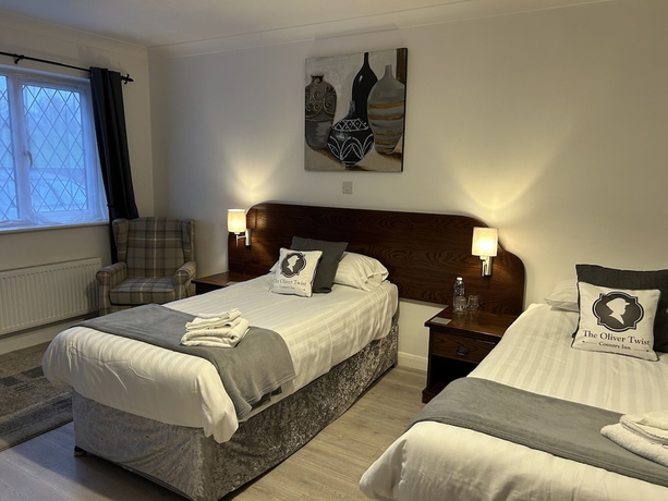 Imagen de la habitación del Hotel Oliver Twist Country Inn. Foto 10