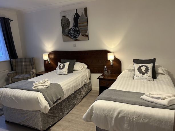 Imagen de la habitación del Hotel Oliver Twist Country Inn. Foto 14