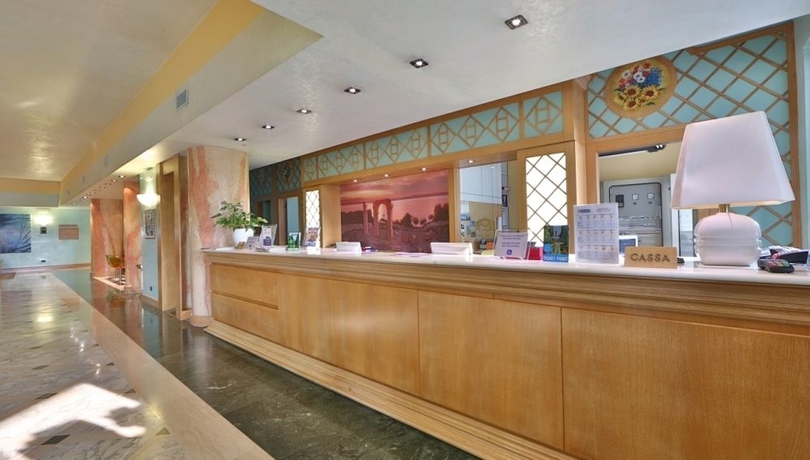 Imagen de los interiores del Hotel Oliveto. Foto 4